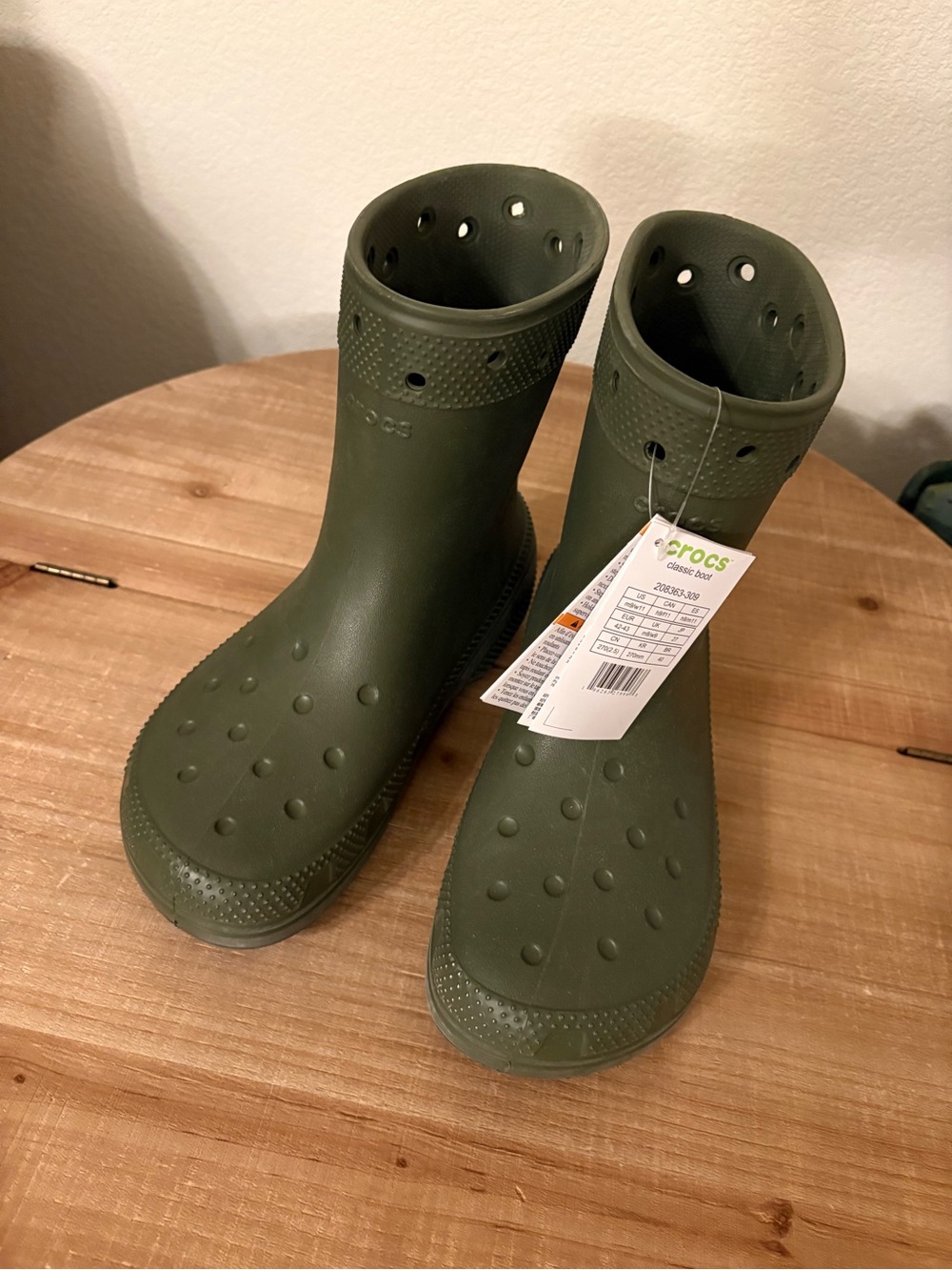 Crocs Women's Olive Green Rain Boots Size 11